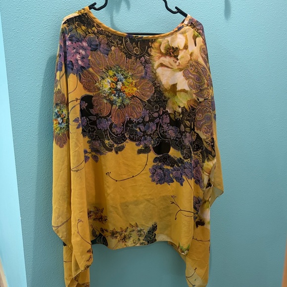 Floral Yellow Women's Top - Picture 2 of 4